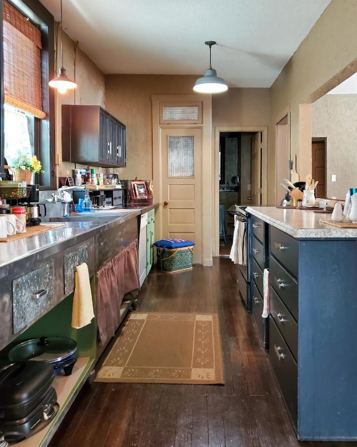 Guest Apartment At Commercial Street Studio เลบานอน ภายนอก รูปภาพ