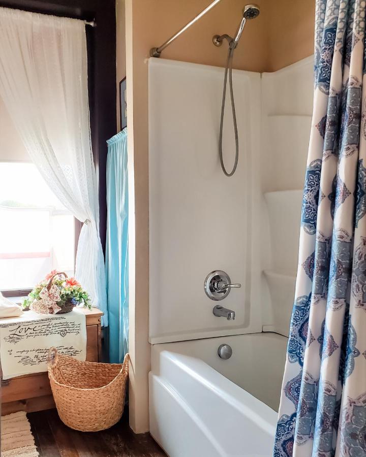 Guest Apartment At Commercial Street Studio เลบานอน ภายนอก รูปภาพ